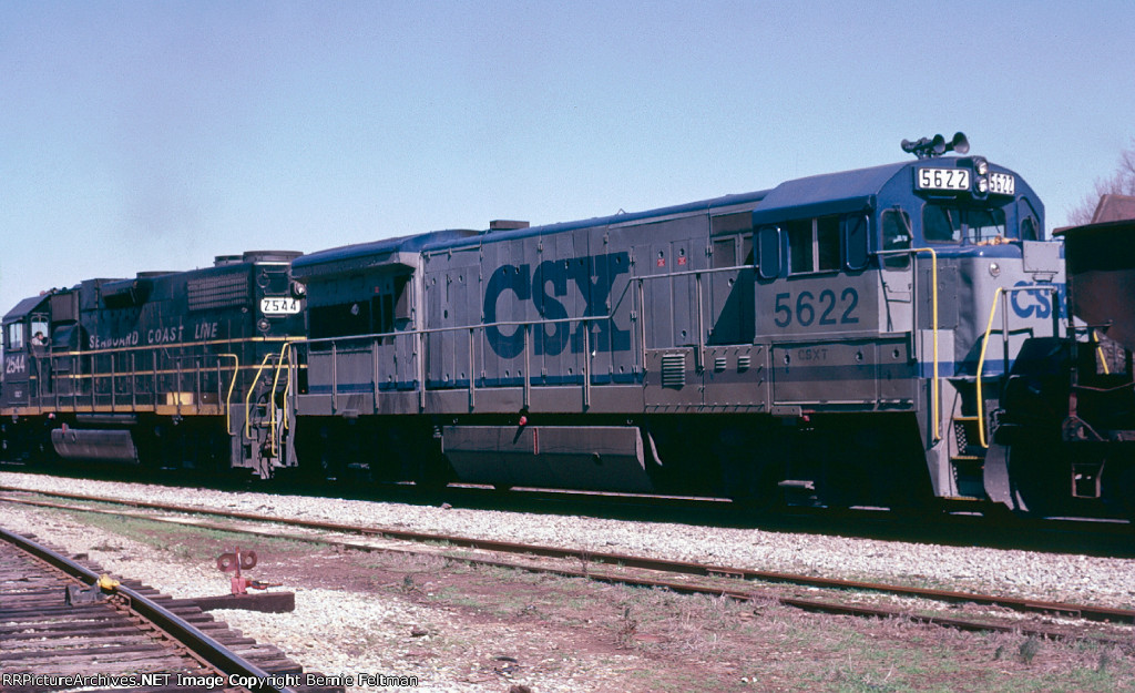 CSX U30B #5622 passes the site of the now vanished depot with a northbound train